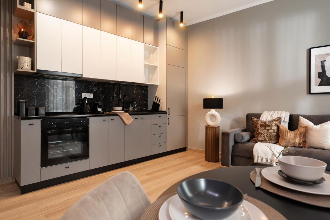 Apartamento Qult - Misty Night Bucarest Exterior foto